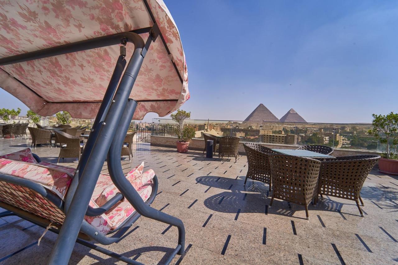 Pyramids Quen Hotel Кайро Екстериор снимка